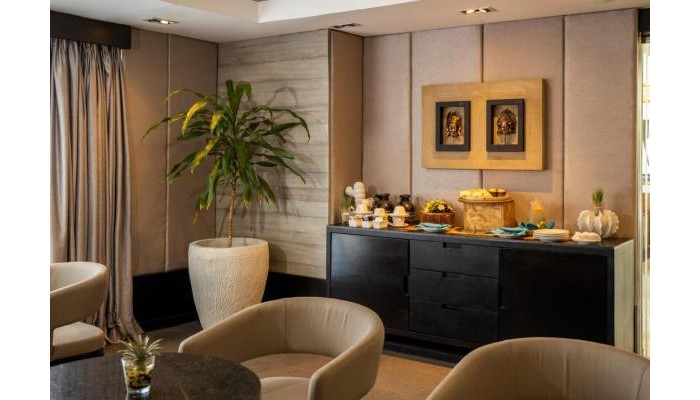 Away Bali Legian Camakila Resort poza 14