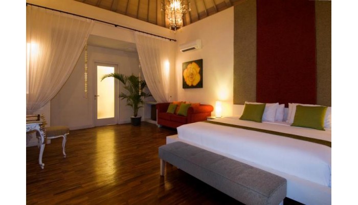 Kamuela Villa Seminyak poza 7